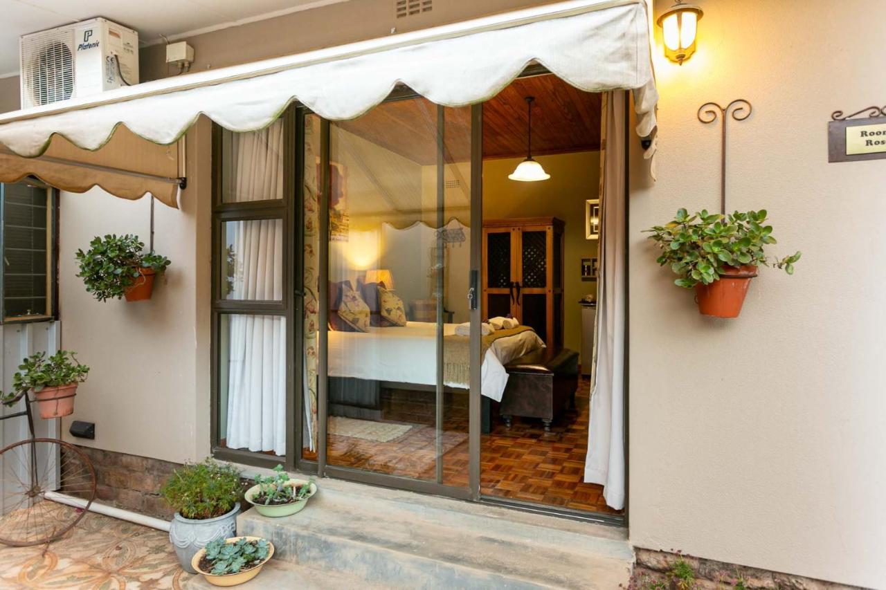 Die Fonteine Country Guesthouse And Glamping Oudtshoorn Exterior photo