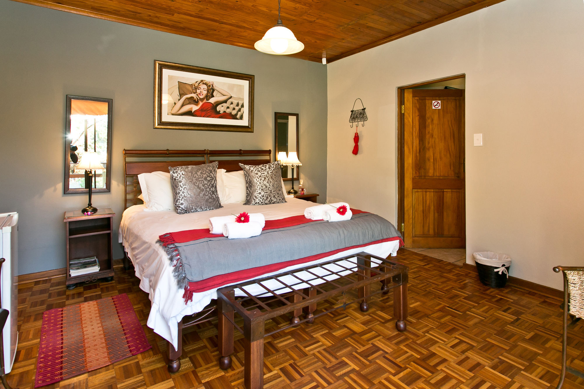 Die Fonteine Country Guesthouse And Glamping Oudtshoorn Exterior photo
